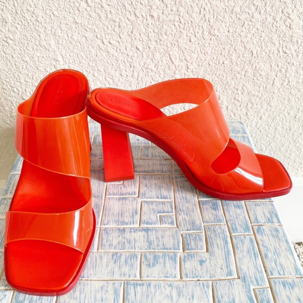 IMAGINE VINCE CAMUTO Carine Slide Heel 7 NIB NEW
